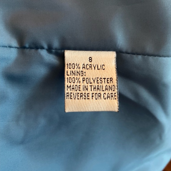 Travis Ayers, Size 8, Blue Skirt Suit, 100% Acrylic, 2 Silver Buttons & 1 pin - Picture 7 of 13